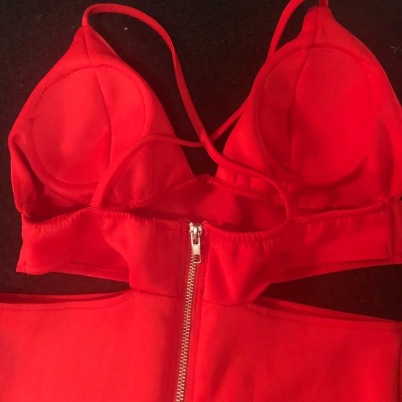 Women’s mermaid cut out dress! - Picture 6 of 7